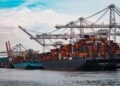 porto de navios para exportação photo by andy li, from unsplash